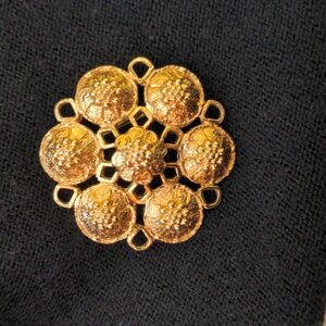 Sarah Coventry Vintage Brooch